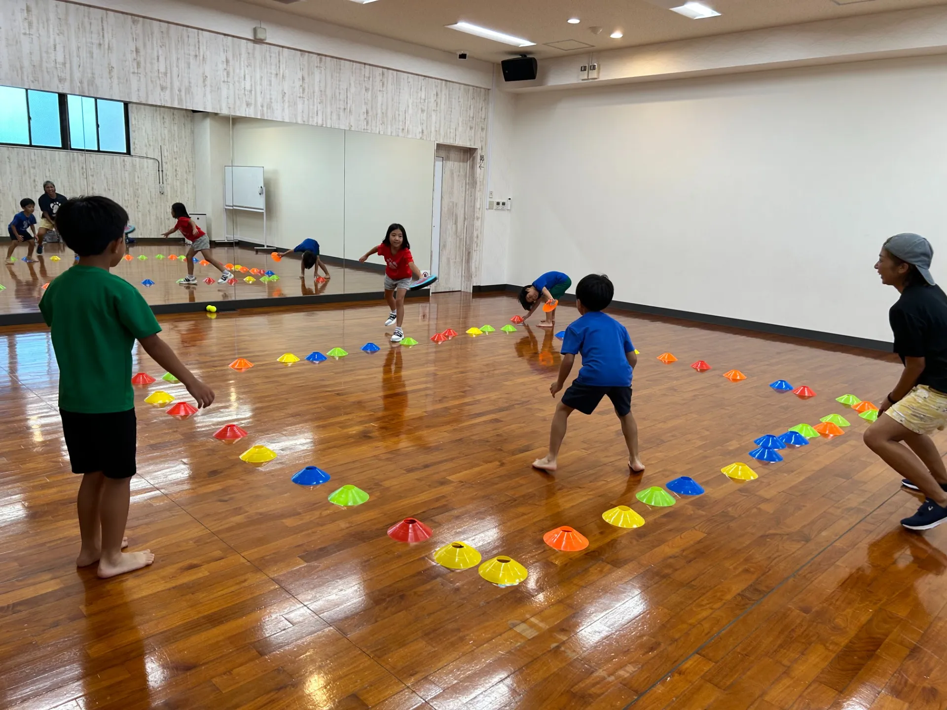 Awesome!キッズ体操教室 那覇校の “ツール運動・ボール運動” をご紹介！