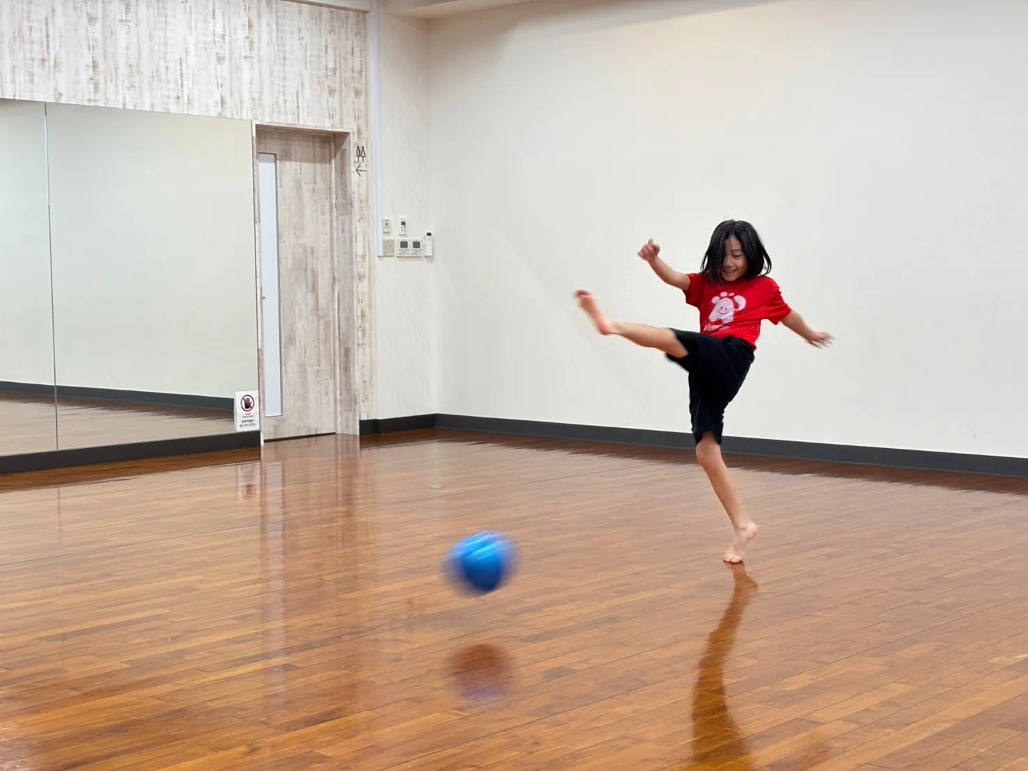 ボールを使った運動遊びで楽しく体を動かそう！【那覇の運動教室】